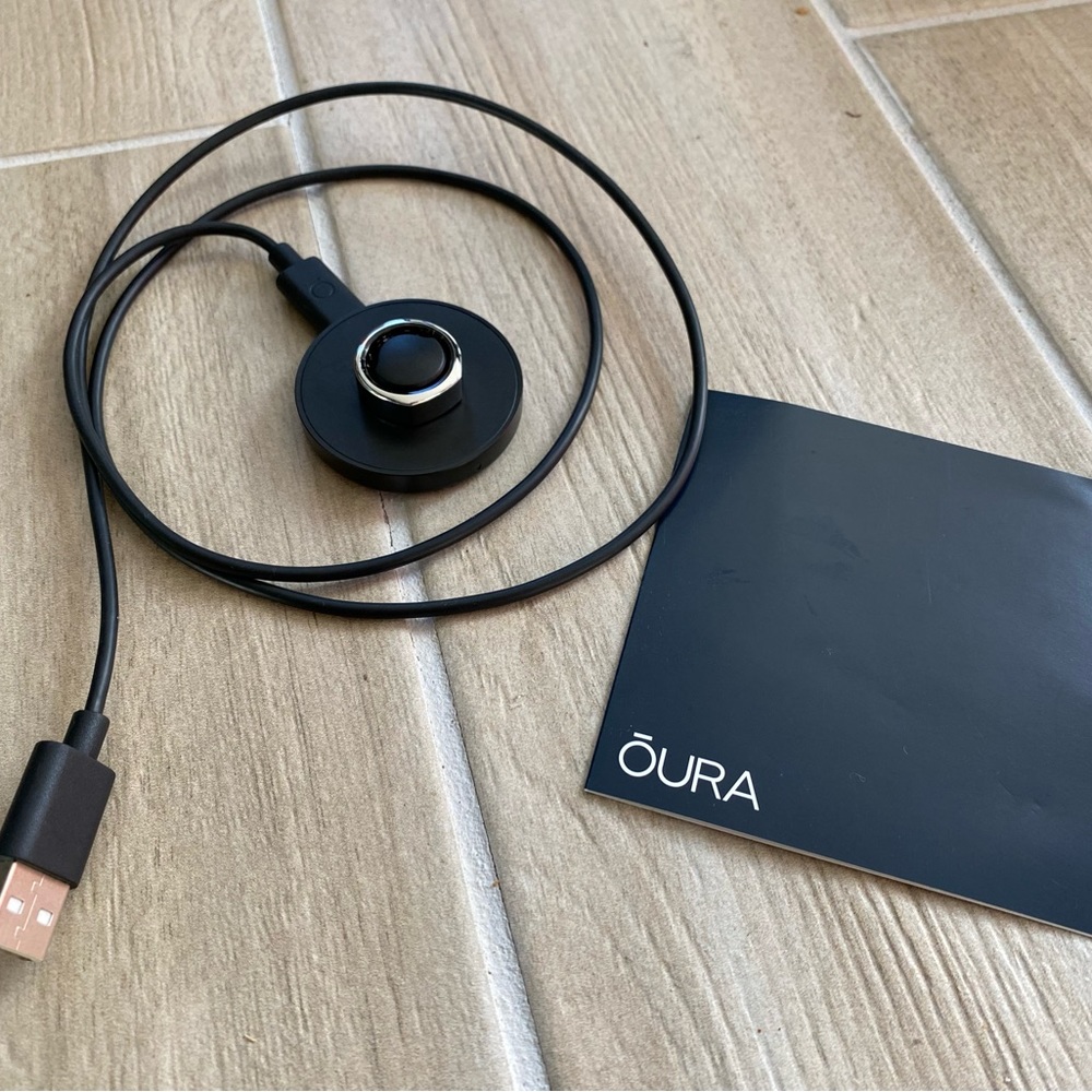 Oura • Ring Gen 3 Tracker Size 6 (HERITAGE SILVER)